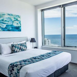 One-Bedroom Apartment Spa Bath Ocean View